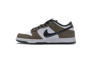 304292-102 Nike SB Dunk Low Pro “Tail End”