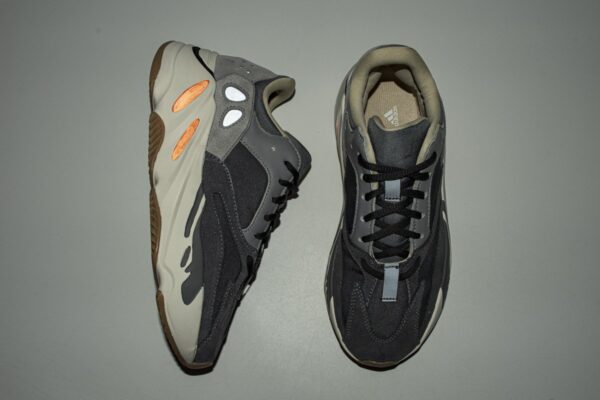 700 V2 Yeezy Boost 700“Magnet”FV9922 - Image 10